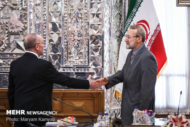 Italian PM visits Larijani in Tehran