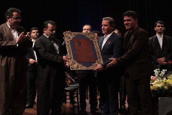 نازناوی شارۆمەندی فەخری مەهاباد بەخشرایە عەدنان کەریم