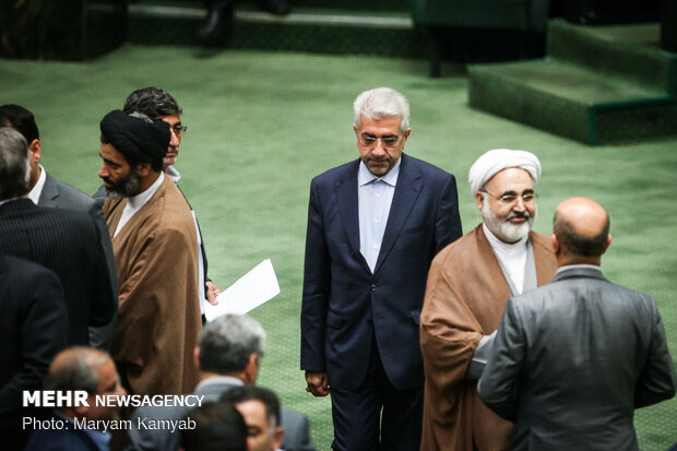 Parl. session on assessing flood damage in Iranian provs.
