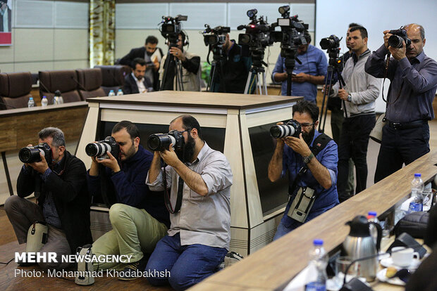 Presser of Army Ground Force Cmdr. Heidari