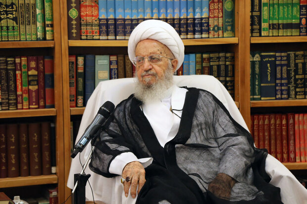 انتقاد آیت الله مکارم شیرازی از اطاله دادرسی در پرونده‌های قضایی