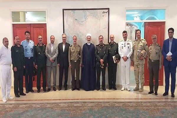 ایران و عمان مصمم به ارتقای روابط در همه زمینه‌ها هستند