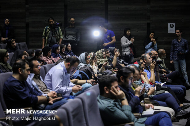 نشست مطبوعاتی سی و هفتمین جشنواره جهانی فیلم فجر