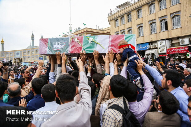 تشییع پیکر مطهر شهید مدافع حرم «احمد جلالی نسب» در قم