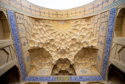 Come lose yourself in architecture of Jameh Mosque of Isfahan