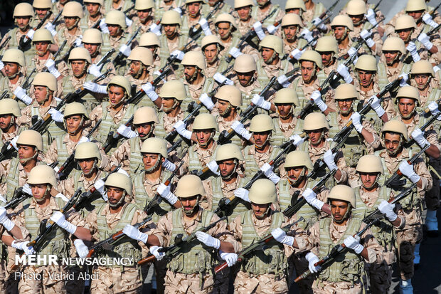 Army forces parade in Tabriz