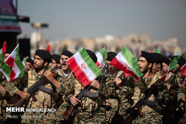 Army forces parade in Tabriz