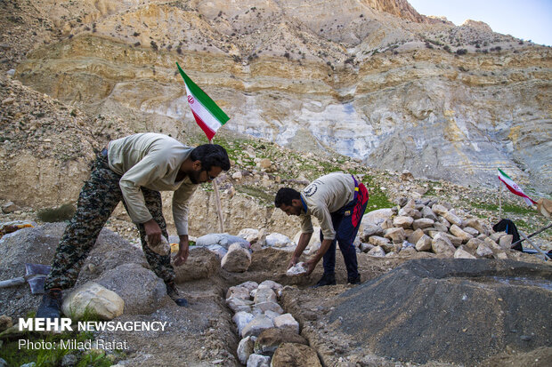 جهاد در پشت کوه 