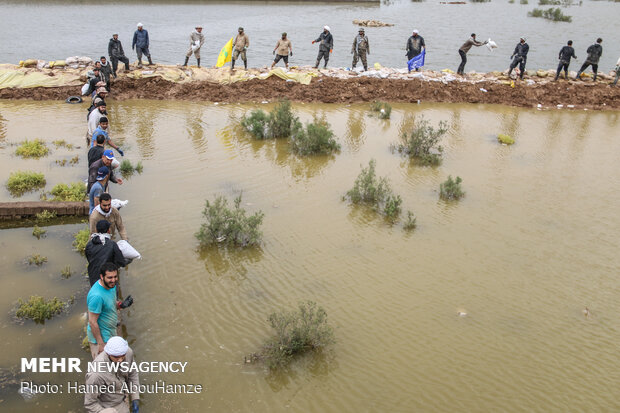 Lebanese humanitarian aid in Khuzestan flood-affected areas