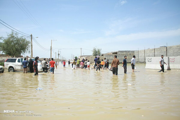 وضعیت بیماری‌های واگیر در مناطق سیلابی خوزستان