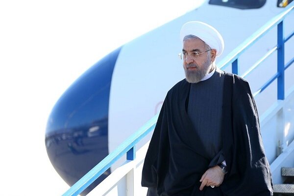 روحاني يعود الى طهران في ختام زيارته لخوزستان