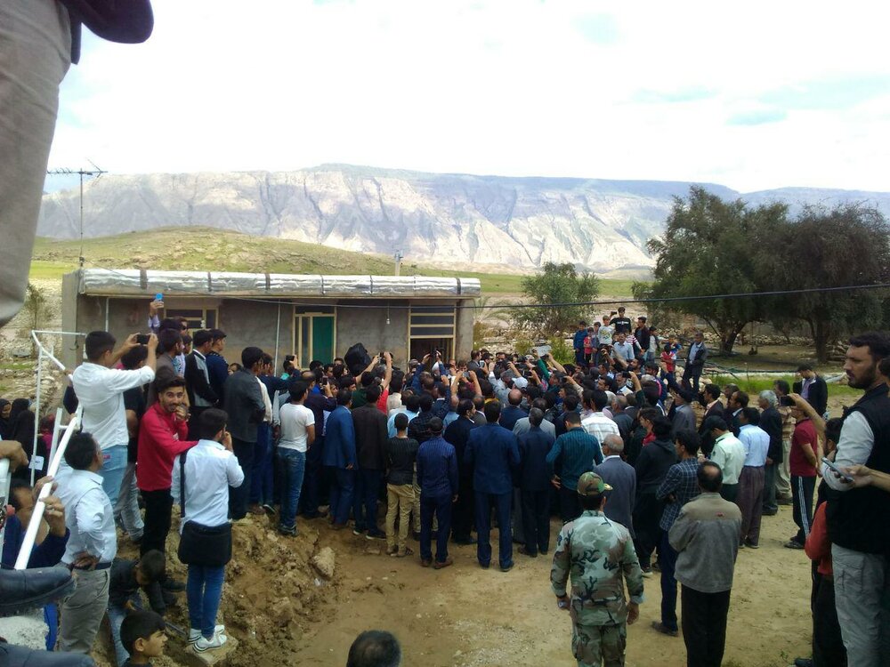 بازدید رئیس جمهور از روستای «شوره»ماژین ایلام - خبرگزاری مهر | اخبار ایران  و جهان | Mehr News Agency