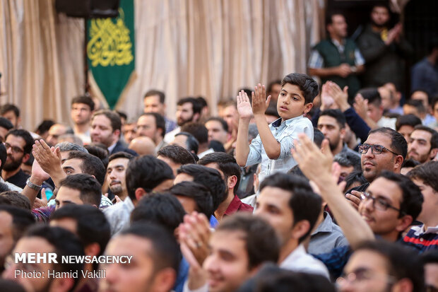 جشن شب نیمه شعبان در هیئت ریحانة الحسین