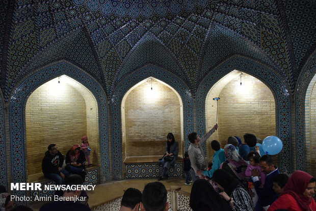 Iranians commemorate National Day of Sa’di of Shiraz