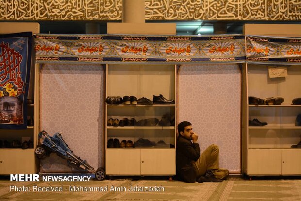 مراسم احیای شب نیمه شعبان در دانشگاه‌ تهران