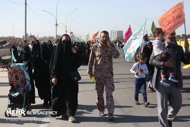 پیاده روی مردمی نیمه شعبان در قم‎