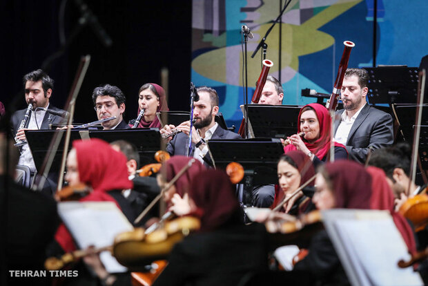Tehran Symphony Orchestra performs at Fajr Music Festival