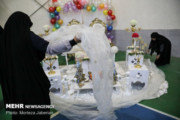 جشن ازدواج زوج سیل زده خوزستانی