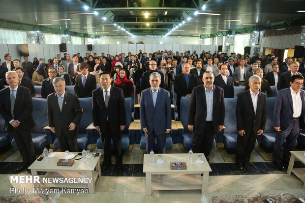 افتتاح سی و دومین نمایشگاه کتاب تهران