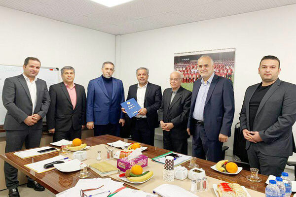 جلسه فوق‌العاده هیات مدیره پرسپولیس در وزارت ورزش/ عرب می‌رود؟
