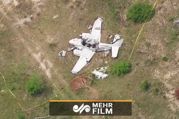 VIDEO: Six people killed in Texas plane crash