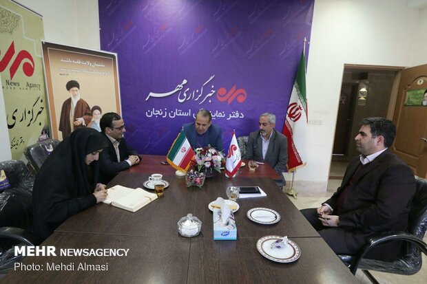 بازدید فتح‌الله حقیقی استاندار زنجان از خبرگزاری مهر زنجان