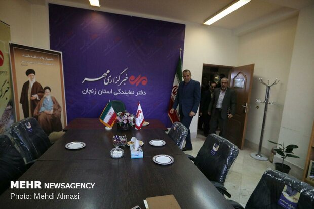 بازدید فتح‌الله حقیقی استاندار زنجان از خبرگزاری مهر زنجان
