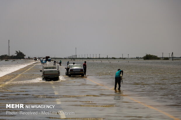 ۴۰ میلیارد مترمکعب آب با سیلاب وارد خوزستان شد