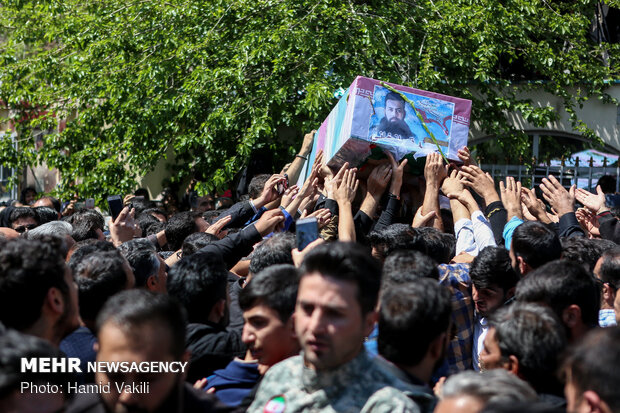 تشییع پیکر مطهر شهید مدافع حرم «مجید قربانخانی»_۲