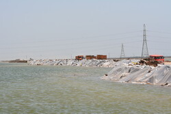 احداث ۴۱ کیلومتر سیل بند در جنوب کرمان/ حریم رودخانه ها آزاد شود