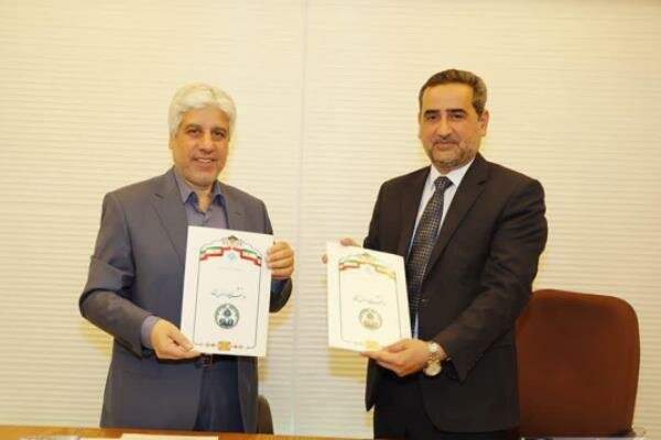 Isfahan, Najaf Unis. sign MoU