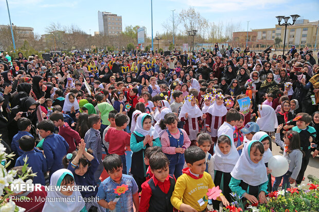 جشن منتظران کوچک در اردبیل