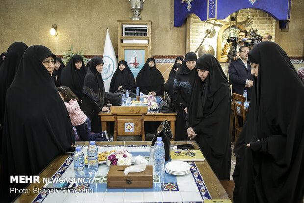 تجلیل از مادران و همسران شهدای مدافع حرم حزب الله لبنان