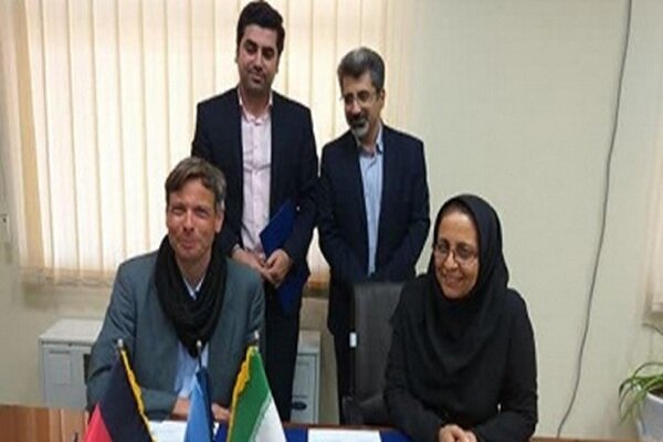 Iran’s Persian Gulf, Germany’ Rostock unis. sign MoU on academic coop.
