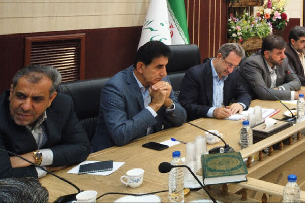 شهرداری تهران حق دخالت در امور اصناف مستقر در قیامدشت را ندارد