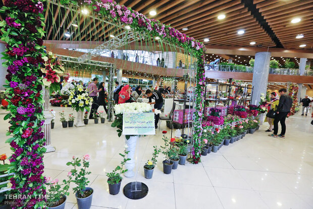 Intl. flower, plant exhibit underway in Tehran