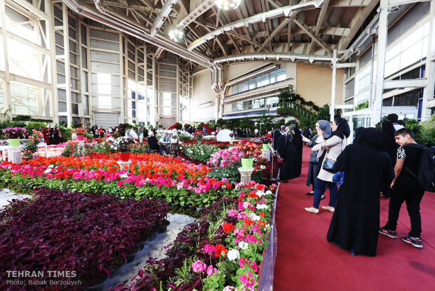 Intl. flower, plant exhibit underway in Tehran