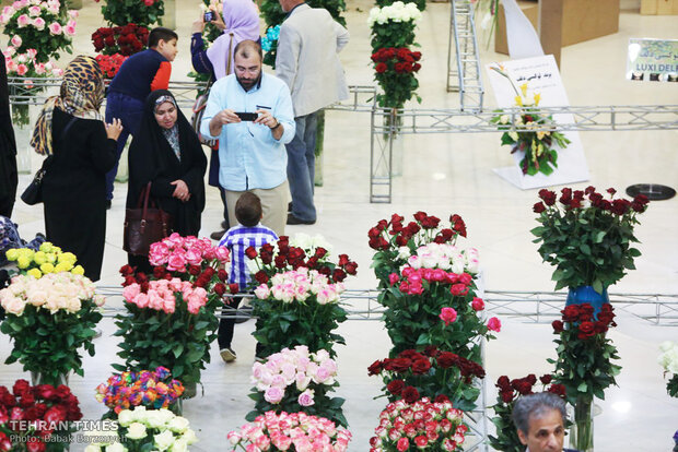 Intl. flower, plant exhibit underway in Tehran