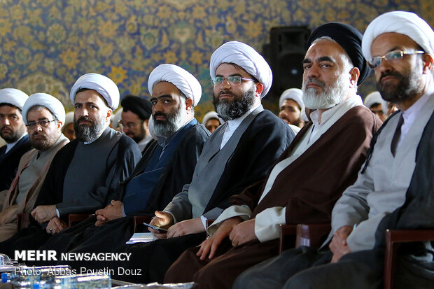 Isfahan hosts conf. on “2nd Phase of Revolution Statement”