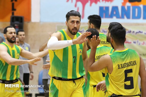 İran'da Abadan takımı Basketbol Ligi şampiyonu oldu