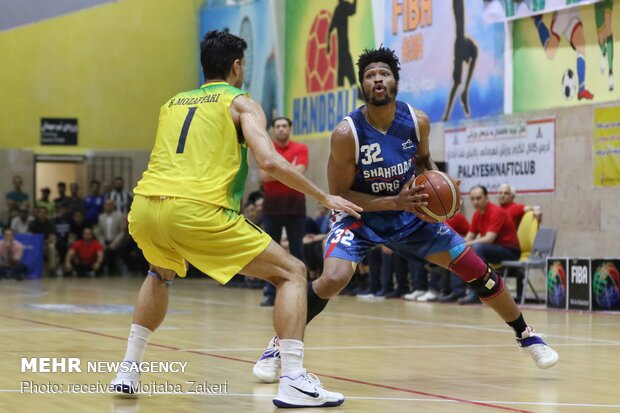 İran'da Abadan takımı Basketbol Ligi şampiyonu oldu