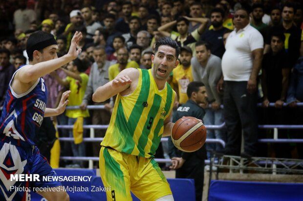 İran'da Abadan takımı Basketbol Ligi şampiyonu oldu