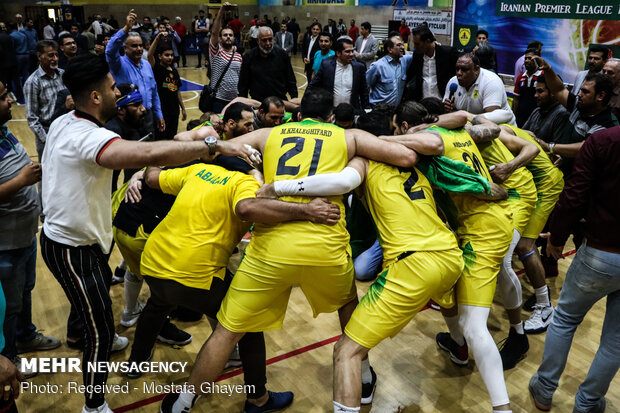 İran'da Abadan takımı Basketbol Ligi şampiyonu oldu