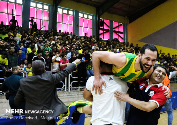 İran'da Abadan takımı Basketbol Ligi şampiyonu oldu