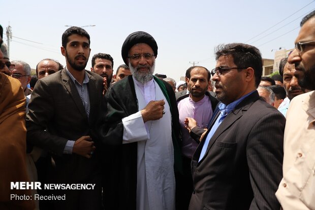 استقبال مردمی از نماینده ولی فقیه در استان خوزستان