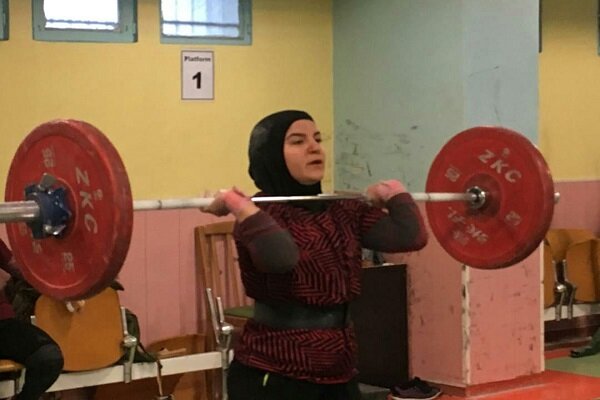 پوپک بسامی: وزنه‌برداری بانوان ایران را به دنیا معرفی کردیم