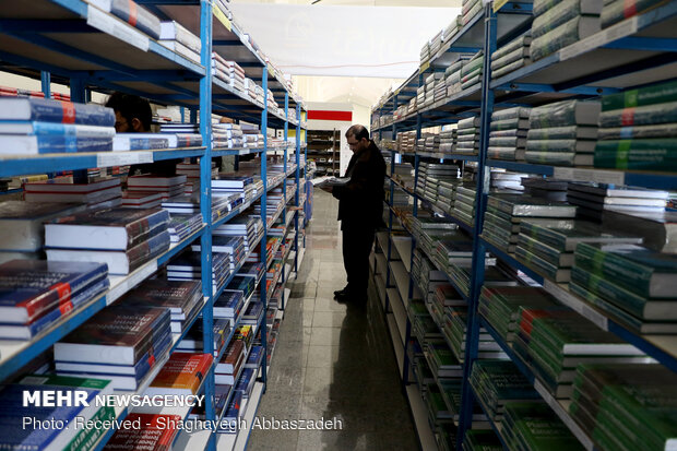 جزئیاتی از ساختار تازه نمایشگاه کتاب تهران/تکلیف میزبان روشن نیست