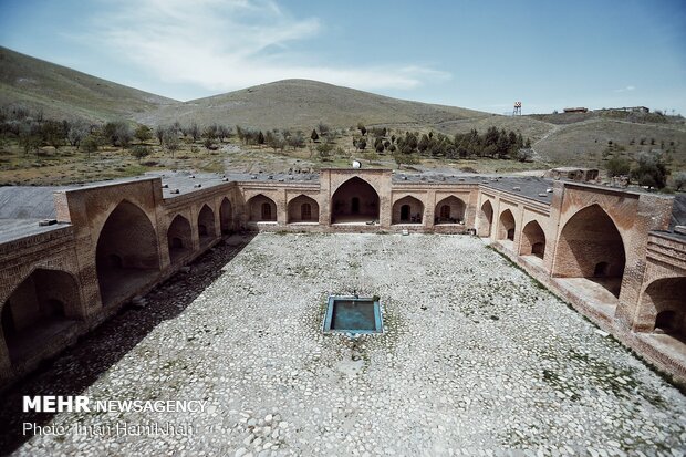 کاروانسرای «شاه عباسی فرسفج»