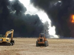 روستای صالح آباد امیدیه تخلیه شد/ آتش انفجار فروکش کرد