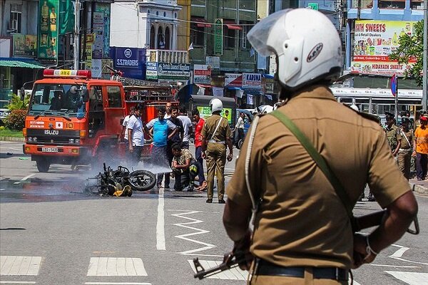 Sri Lanka'da Müslümanlara ait dükkanlara saldırı düzenlendi